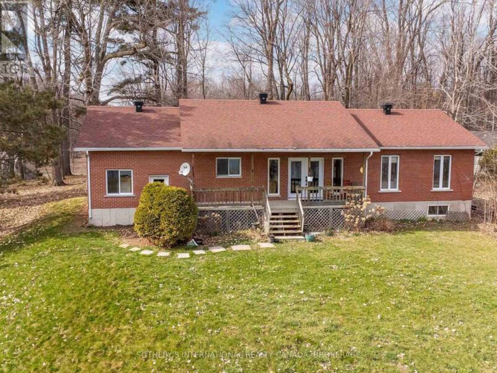 20820 SOUTH SERVICE ROAD, South Glengarry, Ontario K0C 1N0