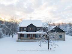 42 OWEN AVENUE Gananoque Ontario, K7G 2V4