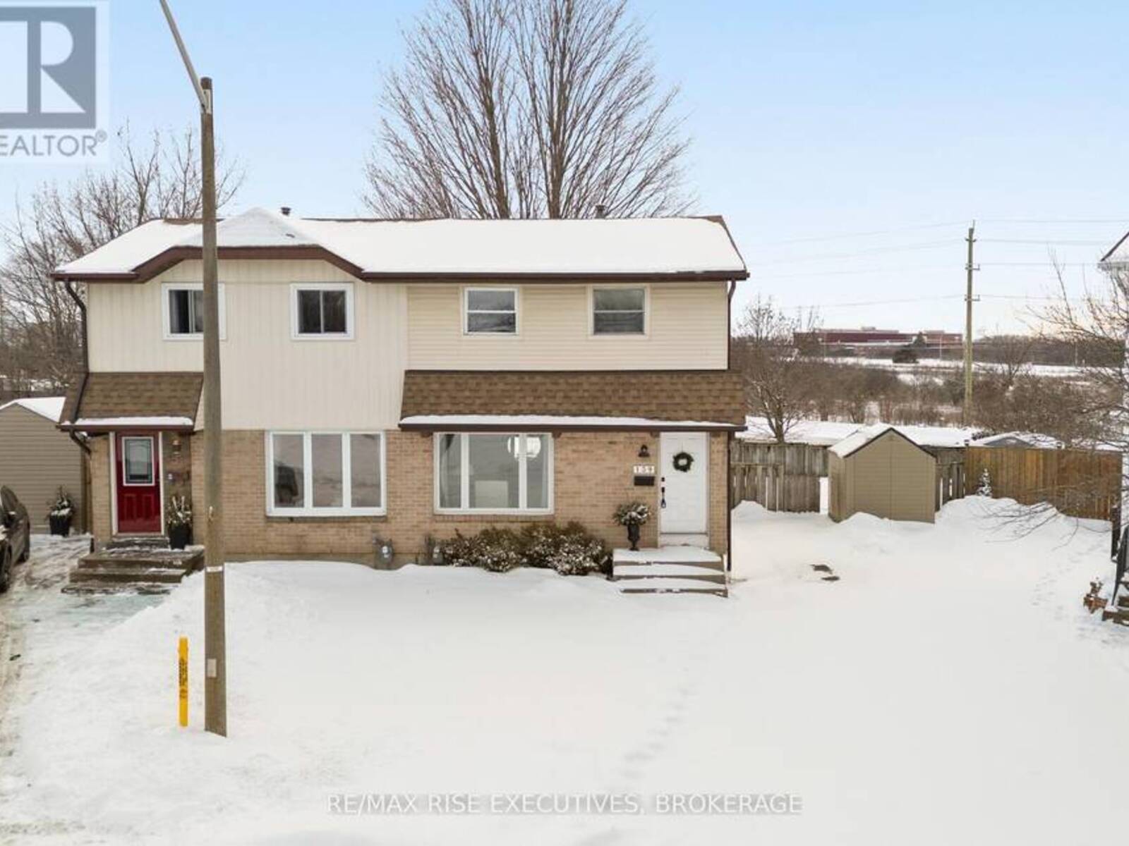 139 WYCLIFFE CRESCENT, Kingston, Ontario K7K 6B3