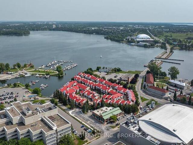 46 - 1 PLACE D'ARMES Kingston Ontario, K7K 6S2 - 3 Bedrooms Waterfront Condo For Sale