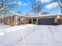 423 CARRIE CRESCENT Kingston Ontario, K7M 5X7