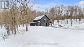 188 RED HORSE LAKE ROAD | Leeds and the Thousand Islands Ontario | Slide Image Two