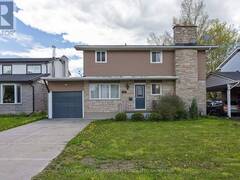 58 CLIFF CRESCENT Kingston Ontario, K7M 1A8