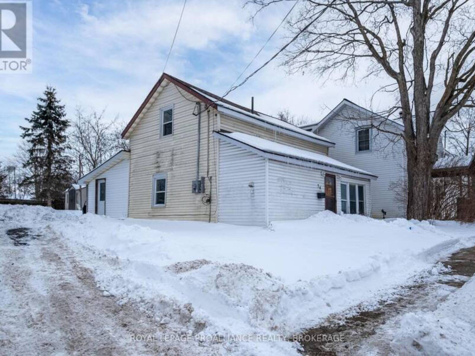 74 PALACE ROAD, Greater Napanee, Ontario K7R 3B2