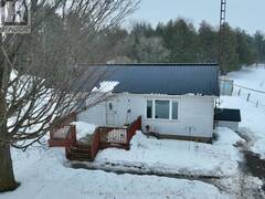 7670 38 ROAD South Frontenac Ontario, K0H 2W0