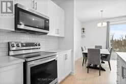 352 BUCKTHORN DRIVE | Kingston Ontario | Slide Image Ten