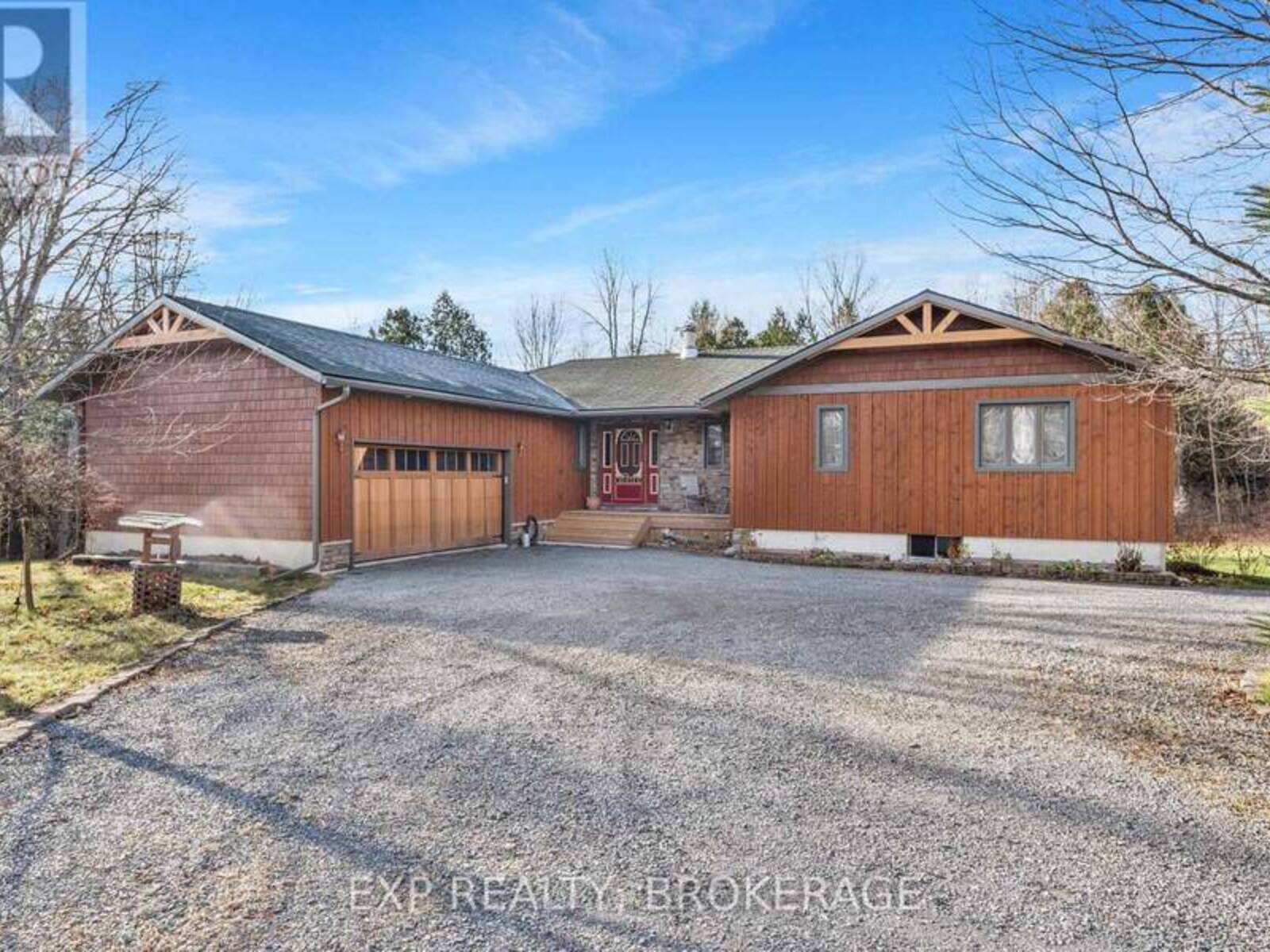 5683 HINCHINBROOKE ROAD, South Frontenac, Ontario K0H 1W0