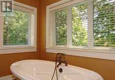 6-9 - 532 10TH CONCESSION ROAD | Westport Ontario | Slide Image Twelve