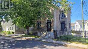 45 CHESTNUT STREET | Kingston Ontario | Slide Image Three