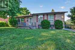 19 CONVAY CRESCENT | Brockville Ontario | Slide Image One