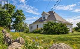 10 FRONT ROAD | Loyalist Ontario | Slide Image Forty