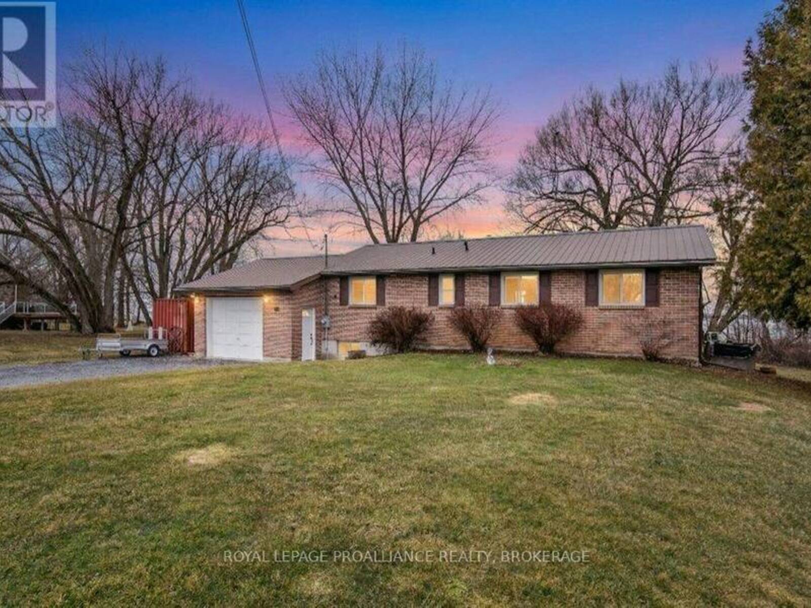 306 EASY LANE, Frontenac Islands, Ontario K0H 2Y0