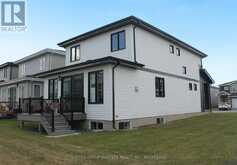 204 SUPERIOR DRIVE | Loyalist Ontario | Slide Image Four