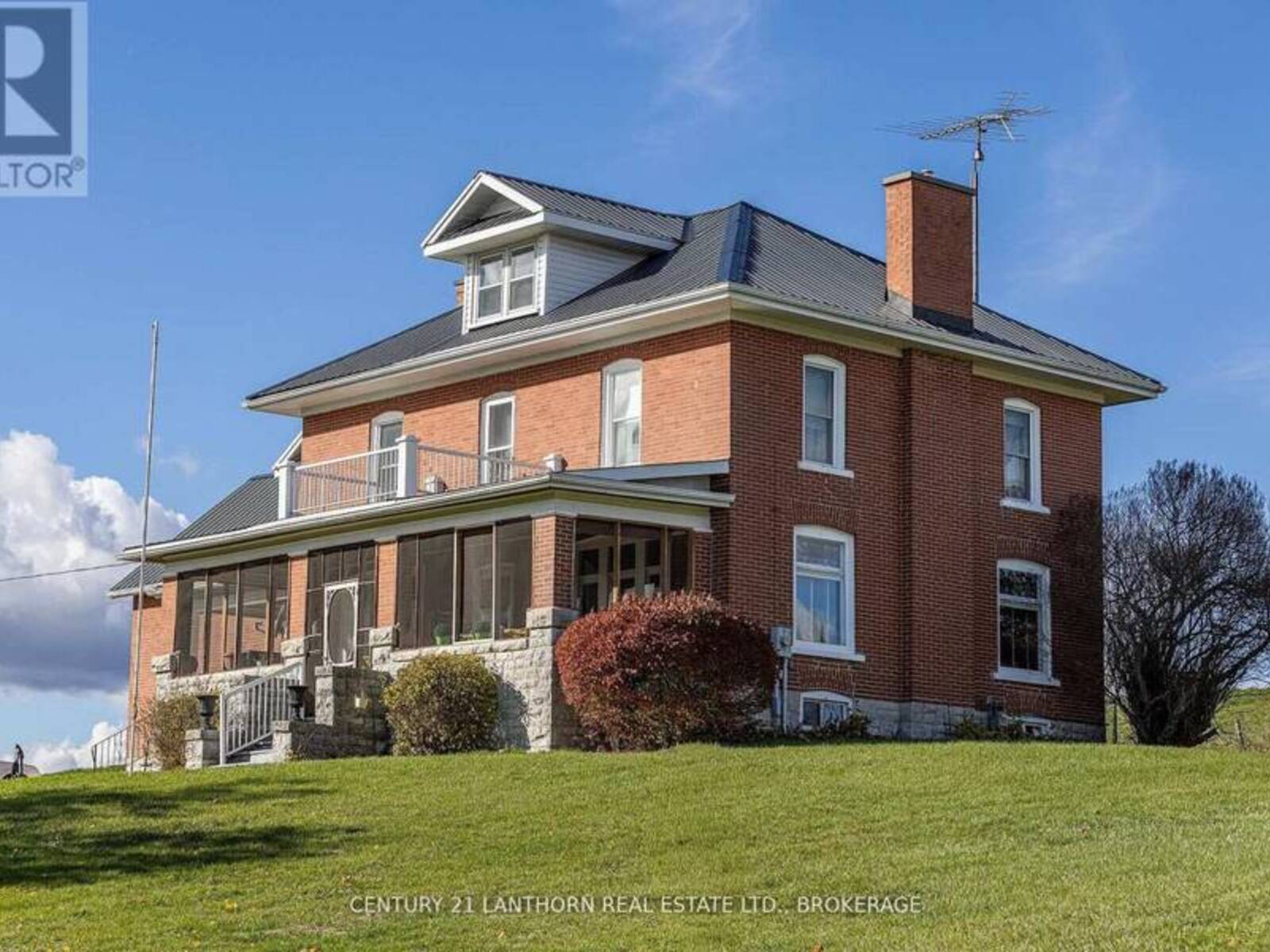 530 MAIN STREET, Prince Edward, Ontario K0K 2S0