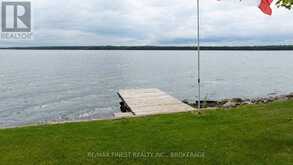 121 HICKORY LANE | Frontenac Islands Ontario | Slide Image Thirty-two
