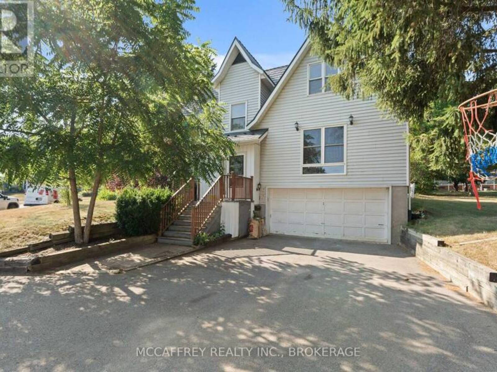 1 SLASH ROAD, Greater Napanee, Ontario K7R 2Z6