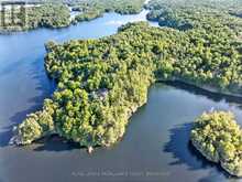 606 WHITES POINT ROAD | Leeds and the Thousand Islands Ontario | Slide Image Nine