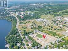 195 SCHOLARS LANE | Kingston Ontario | Slide Image Four