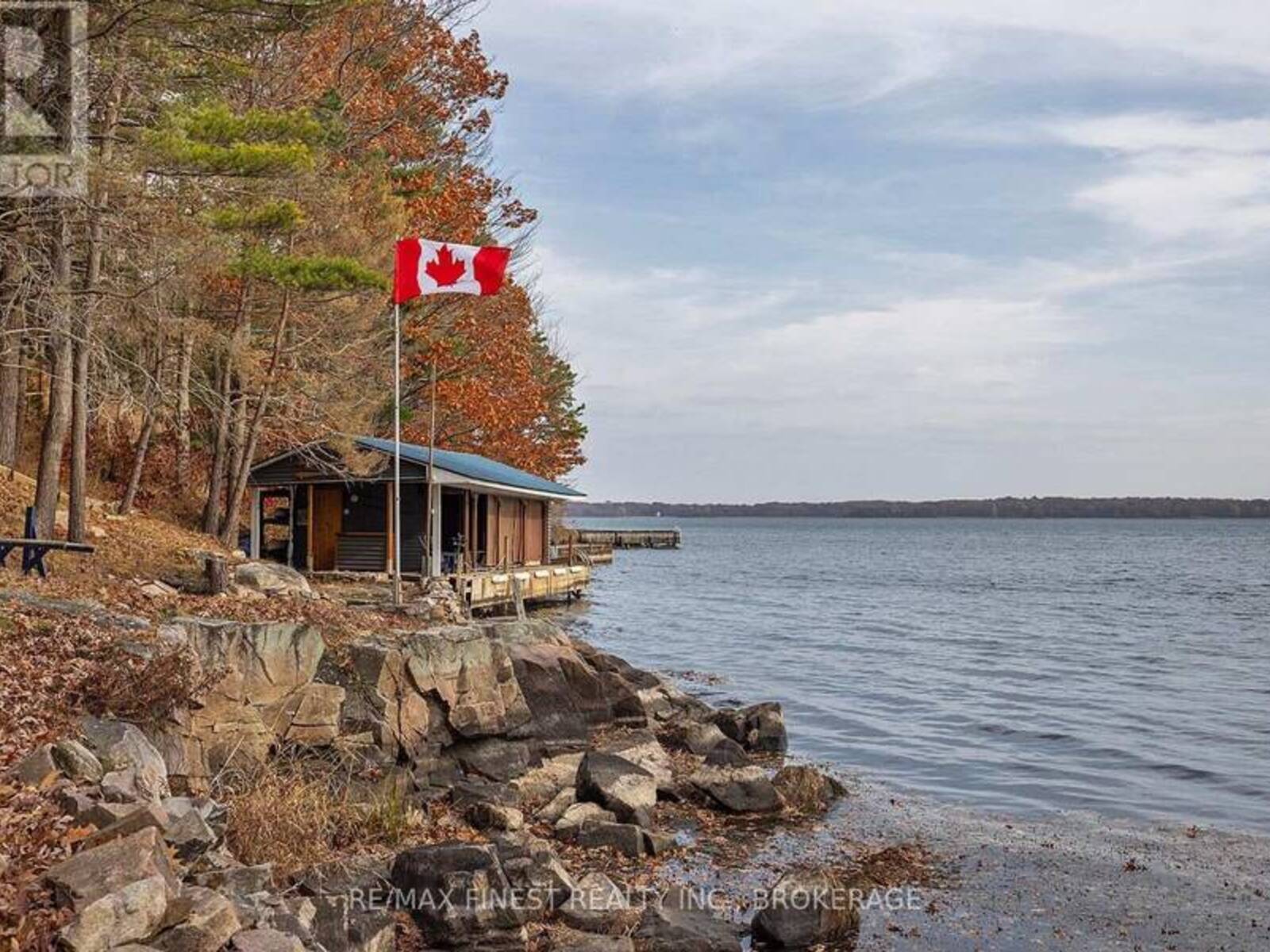 6 VANSTON ROAD, Leeds and the Thousand Islands, Ontario K0E 1R0