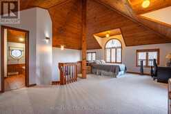 13 PHEASANT LANE | South Frontenac Ontario | Slide Image Forty