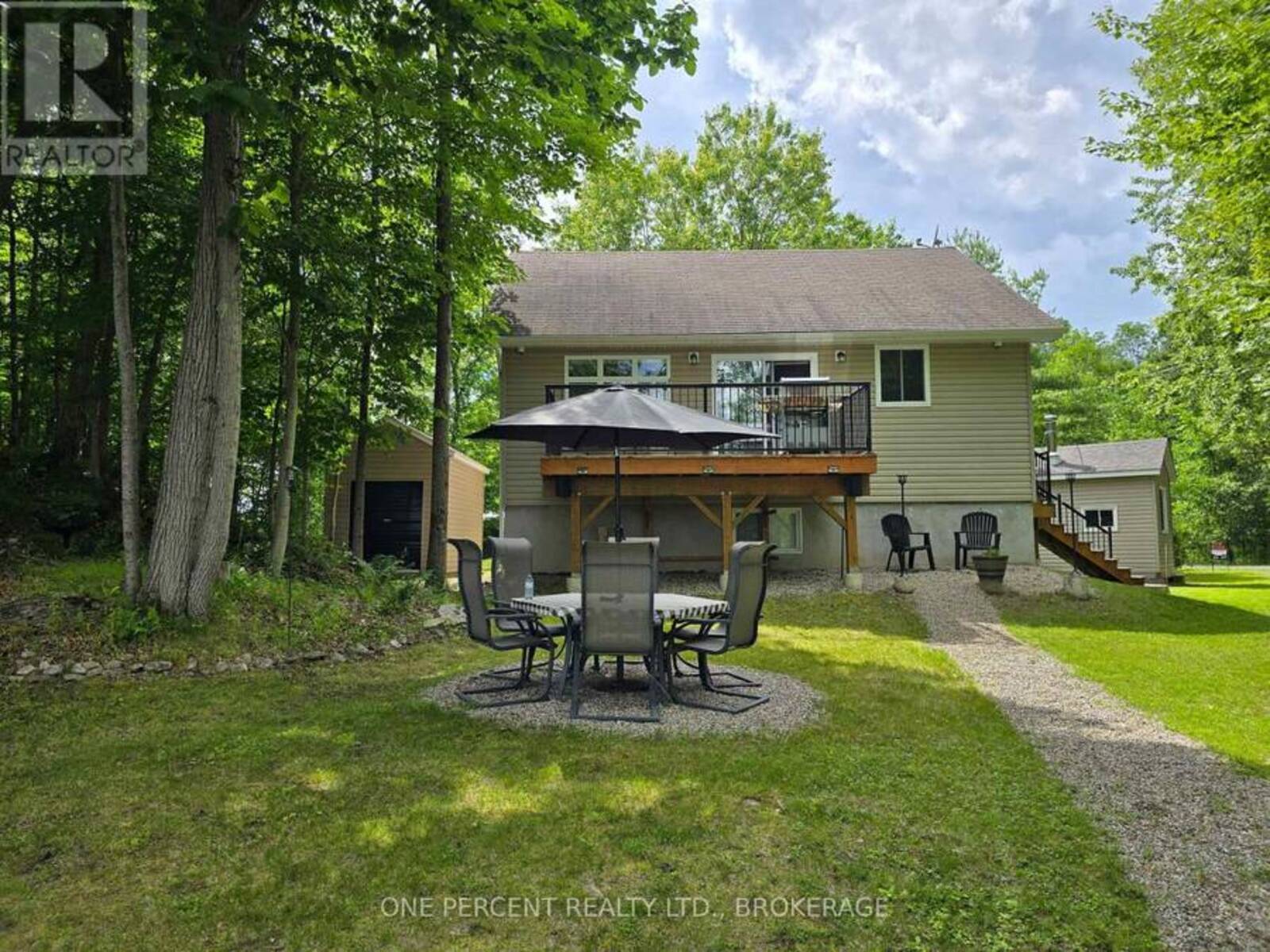 368 TROY LAKE ROAD, Rideau Lakes, Ontario K0G 1E0