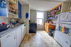 364 ALFRED STREET | Kingston Ontario | Slide Image Thirteen