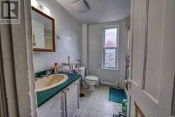 364 ALFRED STREET | Kingston Ontario | Slide Image Sixteen