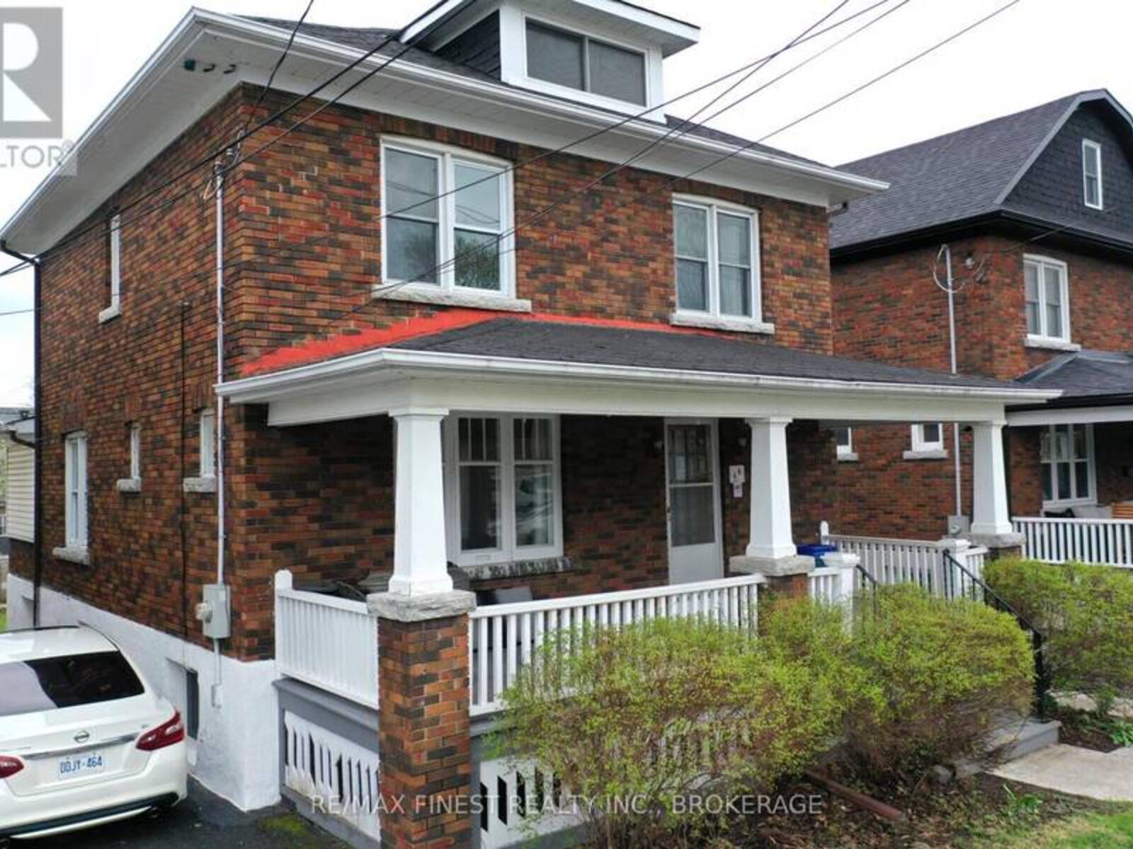 48 DUNDAS STREET, Kingston, Ontario K7L 1N3