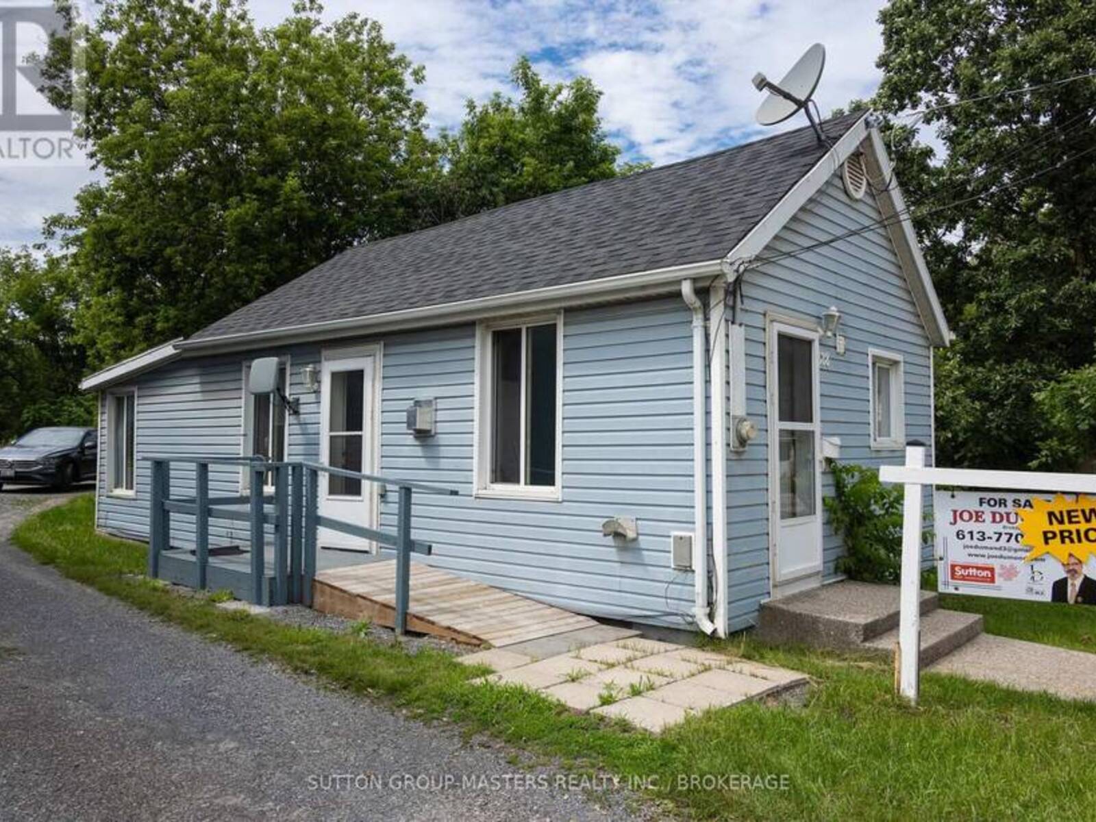 688 MONTREAL STREET, Kingston, Ontario K7K 3J4