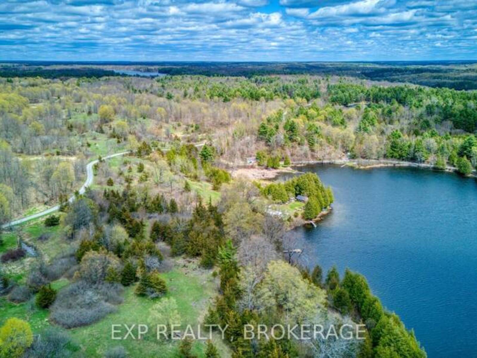 PT LT 5 CON 4 JAMES WILSON ROAD, South Frontenac, Ontario K0H 1W0