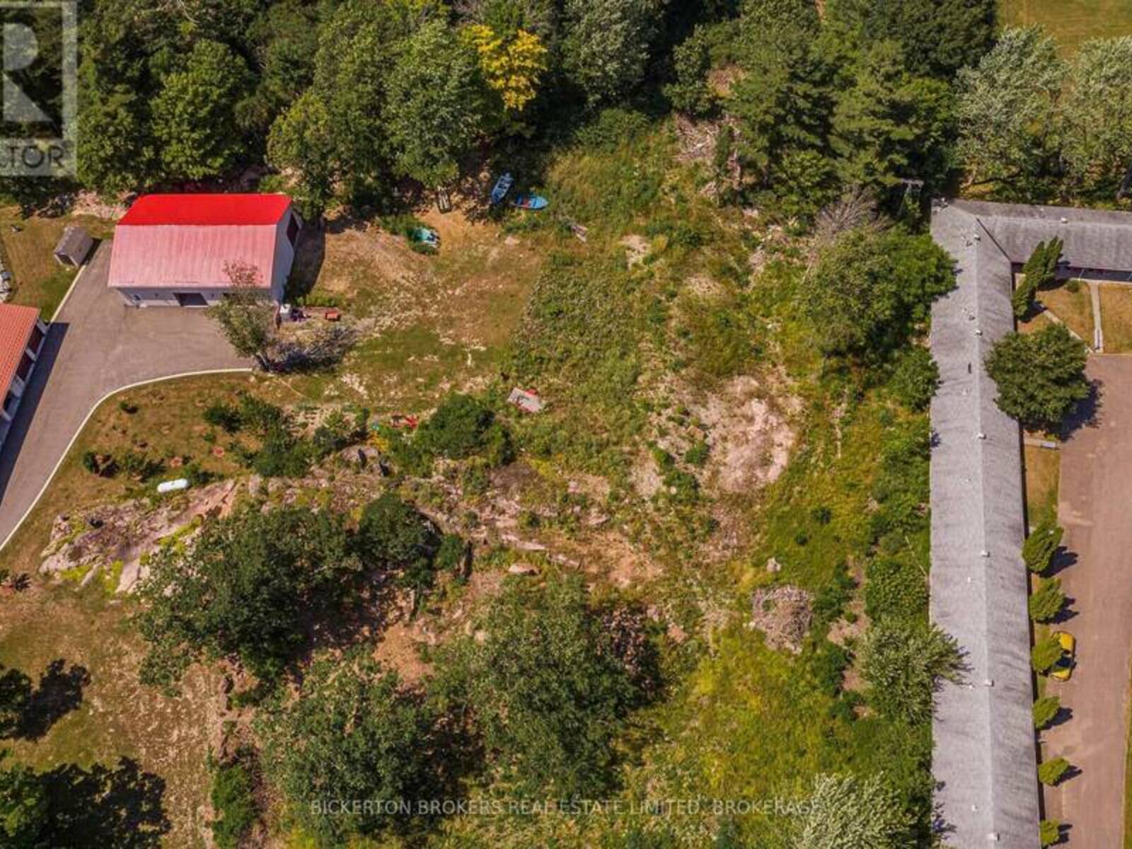 790 KING STREET W, Gananoque, Ontario K7G 1H3
