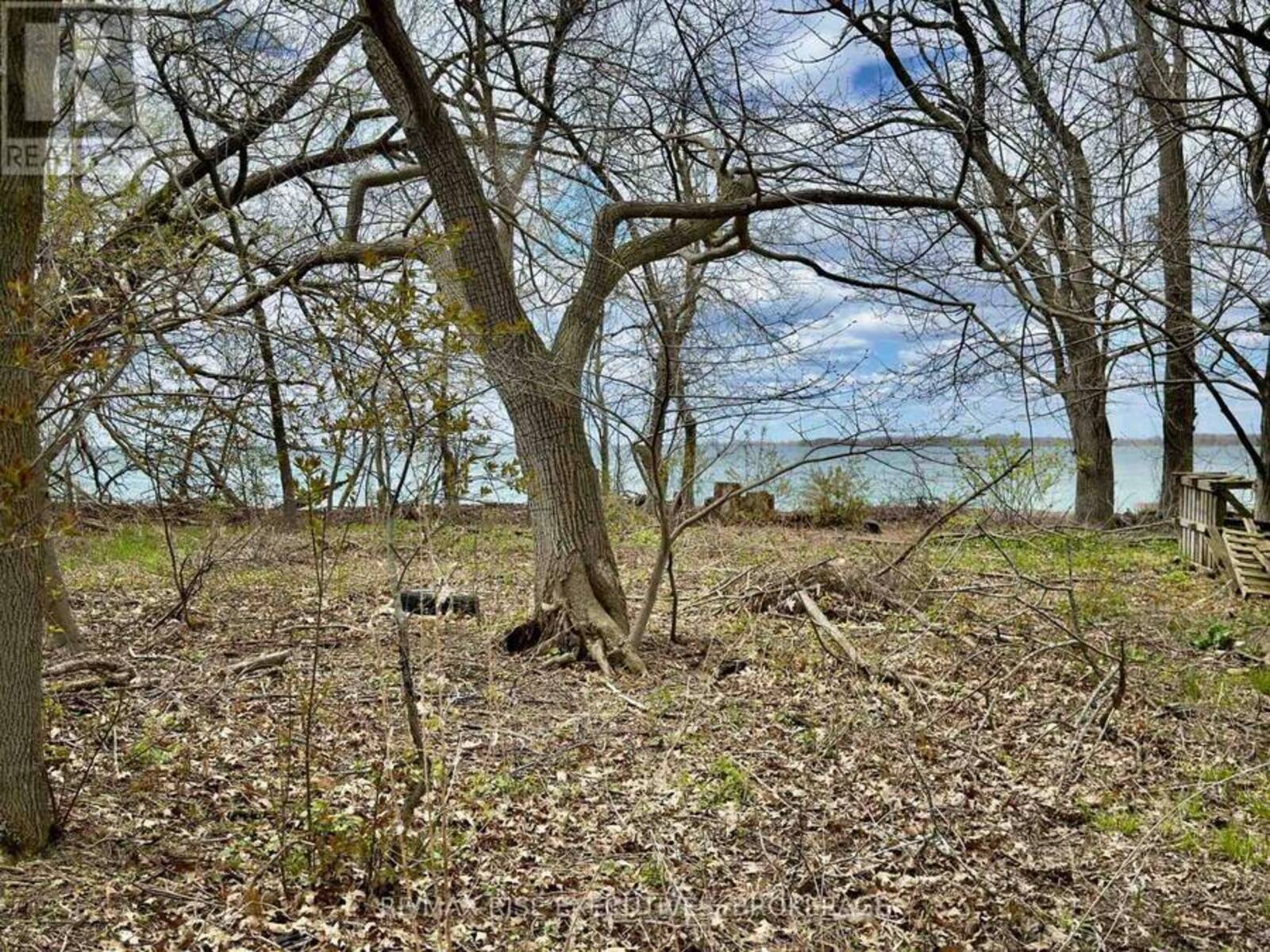28 EASY LANE, Frontenac Islands, Ontario K0H 2Y0