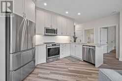 47 LOWRY PLACE | Loyalist Ontario | Slide Image Twelve