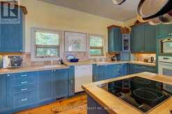715 NORTH SHORE ROAD | Westport Ontario | Slide Image Sixteen