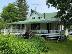 13 WILLIAM STREET Rideau Lakes Ontario, K0E 1G0