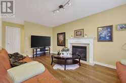 30 LANG DRIVE | Barrie Ontario | Slide Image Twelve