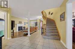 30 LANG DRIVE | Barrie Ontario | Slide Image Seven