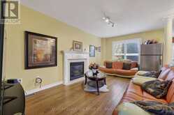 30 LANG DRIVE | Barrie Ontario | Slide Image Nine