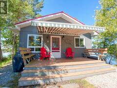 832 SHARBOT LAKE Central Frontenac Ontario, K0H 2P0