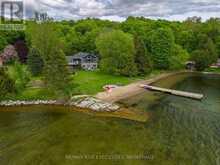 801 CAMP LANE | Leeds and the Thousand Islands Ontario | Slide Image Fifteen