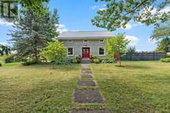 15 14TH LINE ROAD | Frontenac Islands Ontario | Slide Image Three