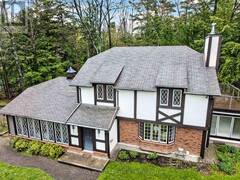 36 SHEMROCK DRIVE Leeds and the Thousand Islands Ontario, K0E 1L0
