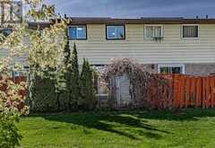 11 - 316 FORSYTH STREET | Gananoque Ontario | Slide Image Five