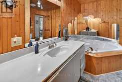 129 CROSS ROAD | Rideau Lakes Ontario | Slide Image Thirty-seven