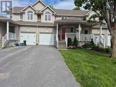 110 FIRESIDE COURT Kingston Ontario, K7K 7L8