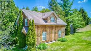 2740 BOLINGBROKE ROAD | Tay Valley Ontario | Slide Image Two