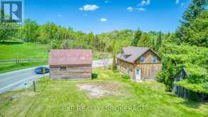 2740 BOLINGBROKE ROAD | Tay Valley Ontario | Slide Image Six