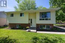 39 RIVERVIEW DRIVE | Greater Napanee Ontario | Slide Image Four
