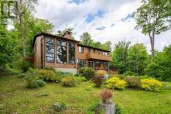 20 RIVERSIDE DRIVE | Kingston Ontario | Slide Image Two