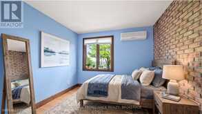 20 RIVERSIDE DRIVE | Kingston Ontario | Slide Image Thirty-two